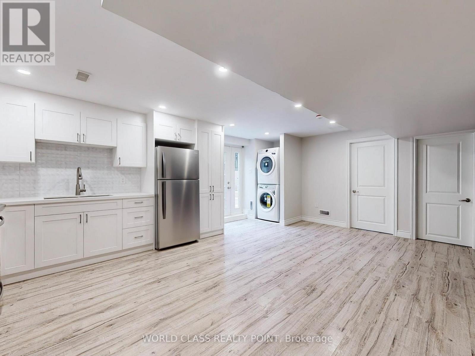 Bsmt 2290 Canonridge Circle, Oakville, Ontario  L6M 4T9 - Photo 9 - W13017364