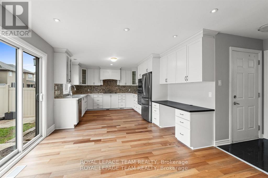 365 Langrell Crescent, Ottawa, Ontario  K2J 5R8 - Photo 18 - X12904746