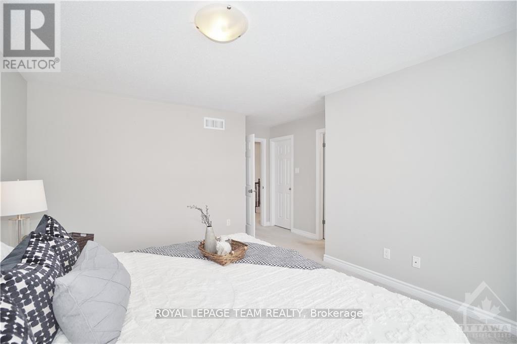 365 Langrell Crescent, Ottawa, Ontario  K2J 5R8 - Photo 31 - X12904746