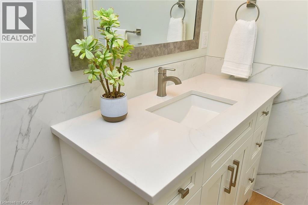 47 Odessa Street, Stoney Creek, Ontario  L8J 1A3 - Photo 14 - 40799250