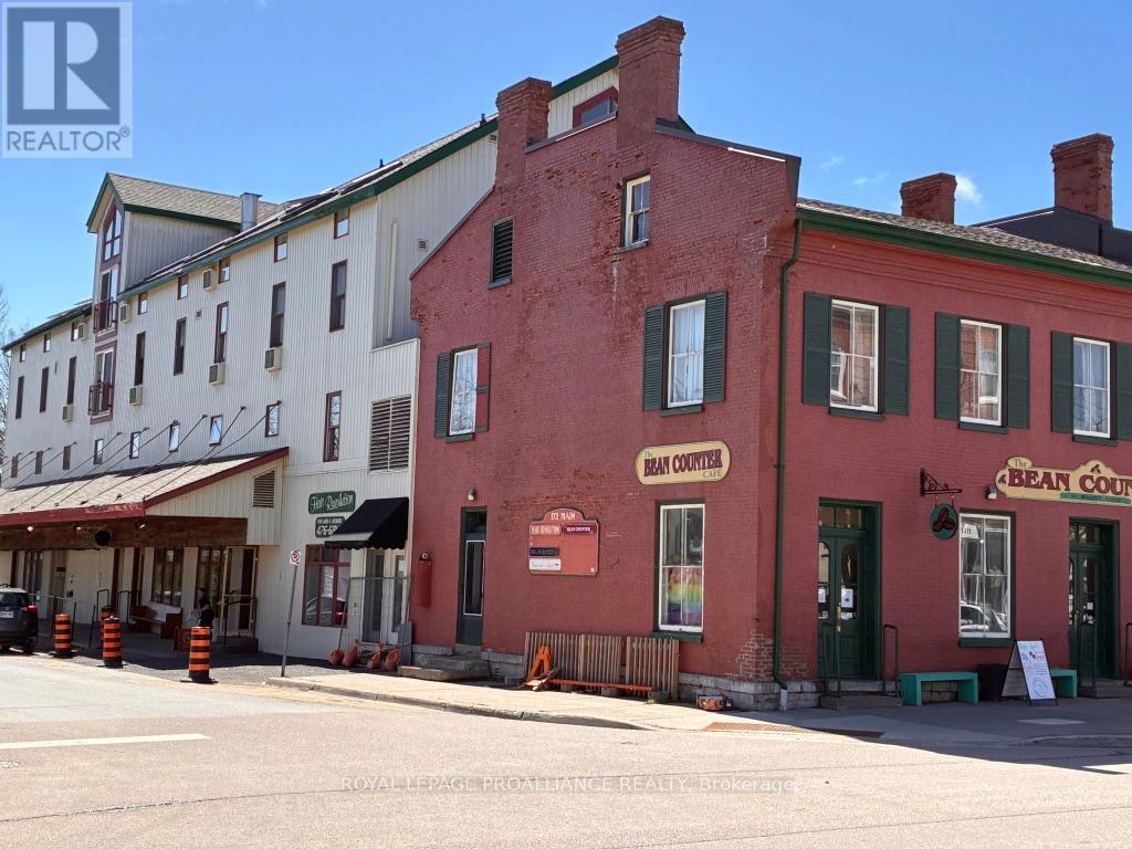 303 - 172 MAIN STREET, prince edward county (picton ward), Ontario