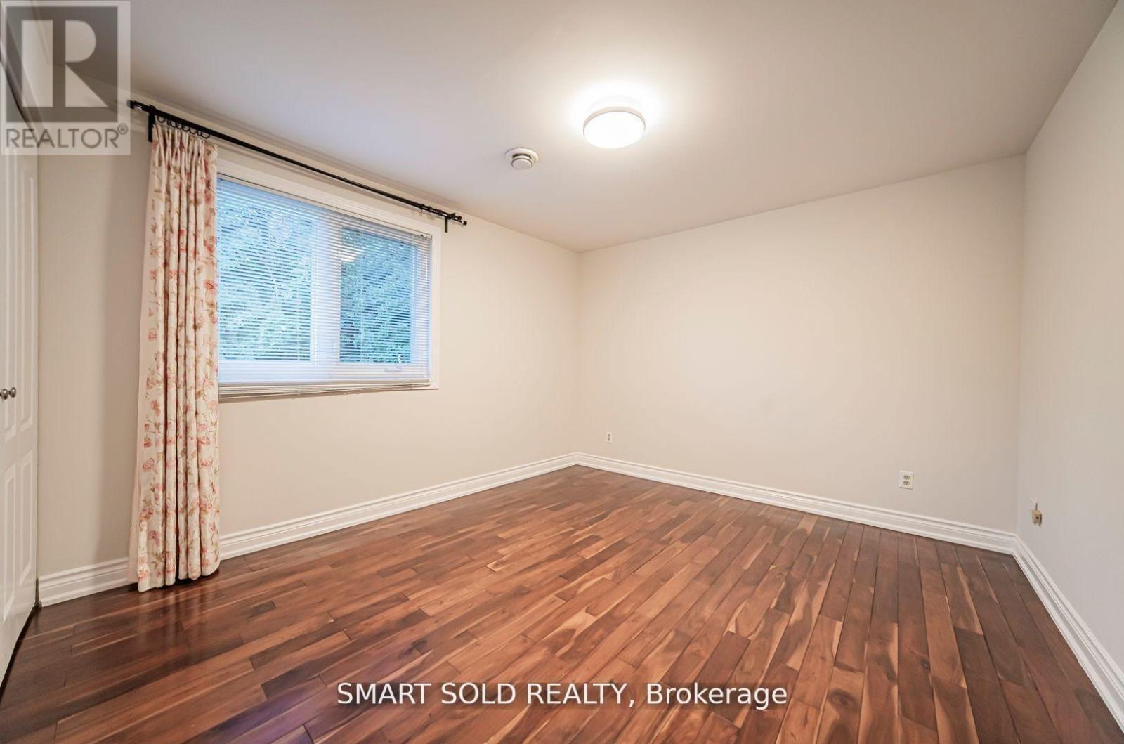 120 Abbeywood Trail, Toronto, Ontario  M3B 3B5 - Photo 20 - C13004934