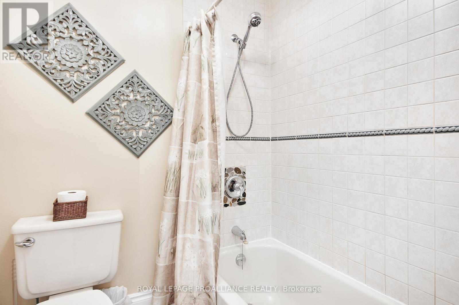 408 East Street, Prescott, Ontario  K0E 1T0 - Photo 44 - X12574146