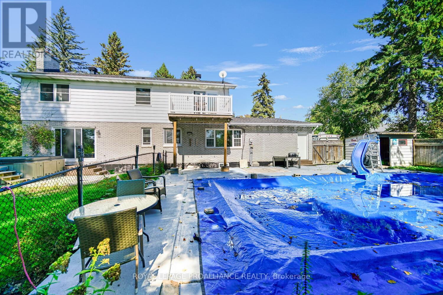 4 Connell Place, Prescott, Ontario  K0E 1T0 - Photo 30 - X12752346