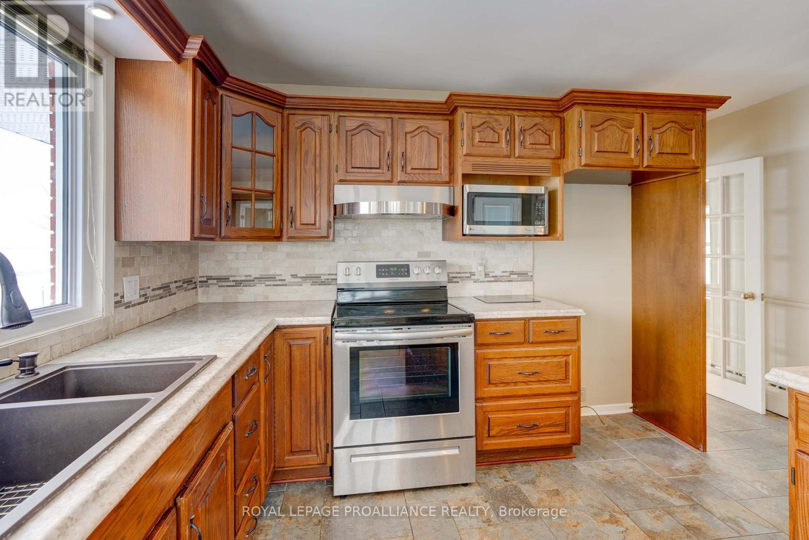 1675 County Rd 2 Road W, Prescott, Ontario  K0E 1T0 - Photo 17 - X12831876