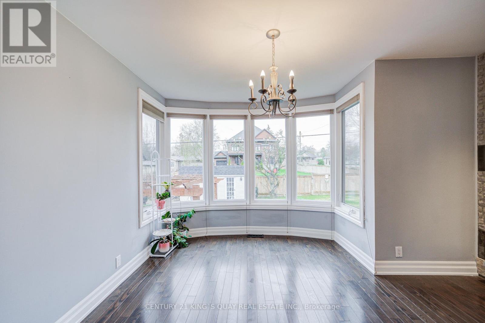 11 George Street, East Gwillimbury, Ontario  L0G 1V0 - Photo 13 - N13016158