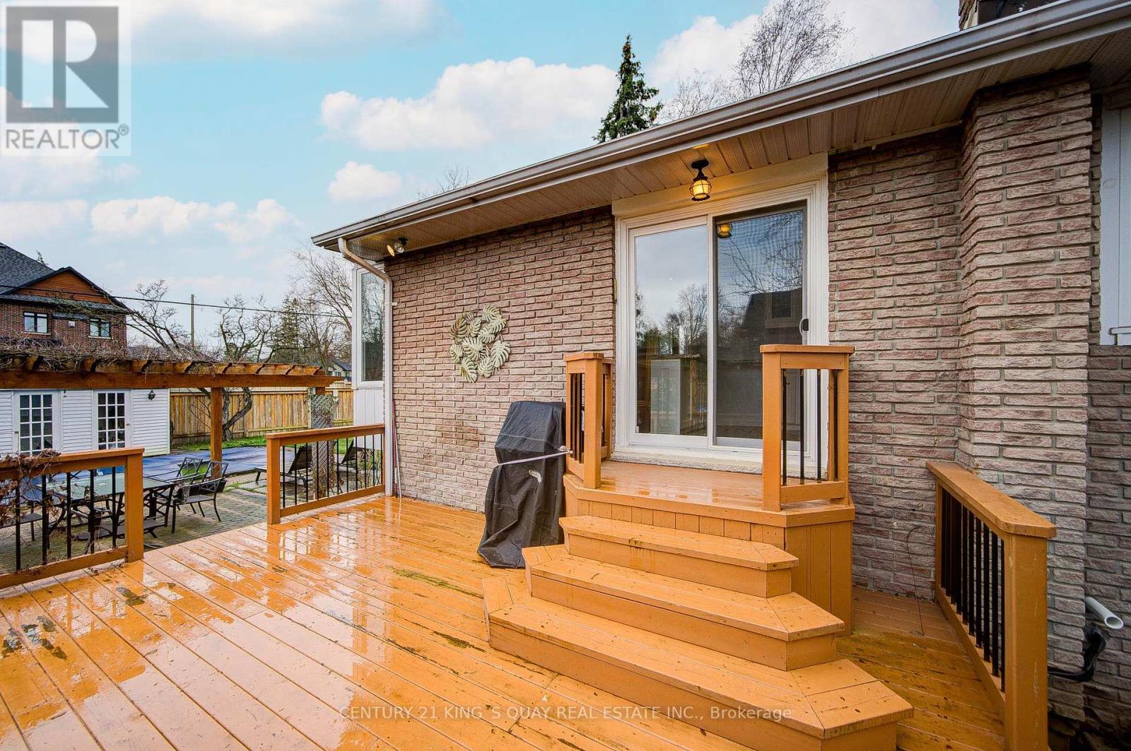 11 George Street, East Gwillimbury, Ontario  L0G 1V0 - Photo 23 - N13016158