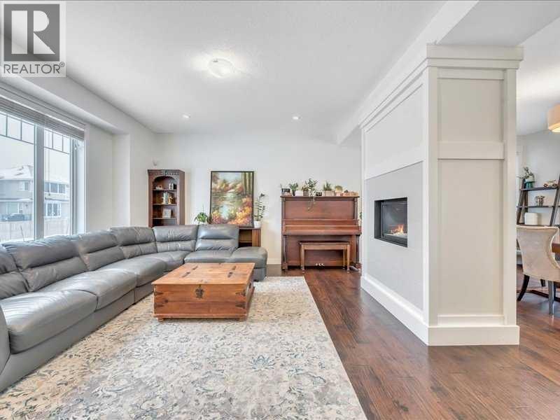 201 Rainbow Falls Glen, Chestermere, Alberta  T1X 0S6 - Photo 17 - A2302864