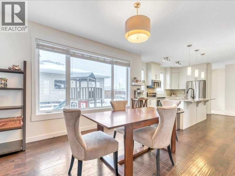 201 Rainbow Falls Glen, Chestermere, Alberta  T1X 0S6 - Photo 20 - A2302864