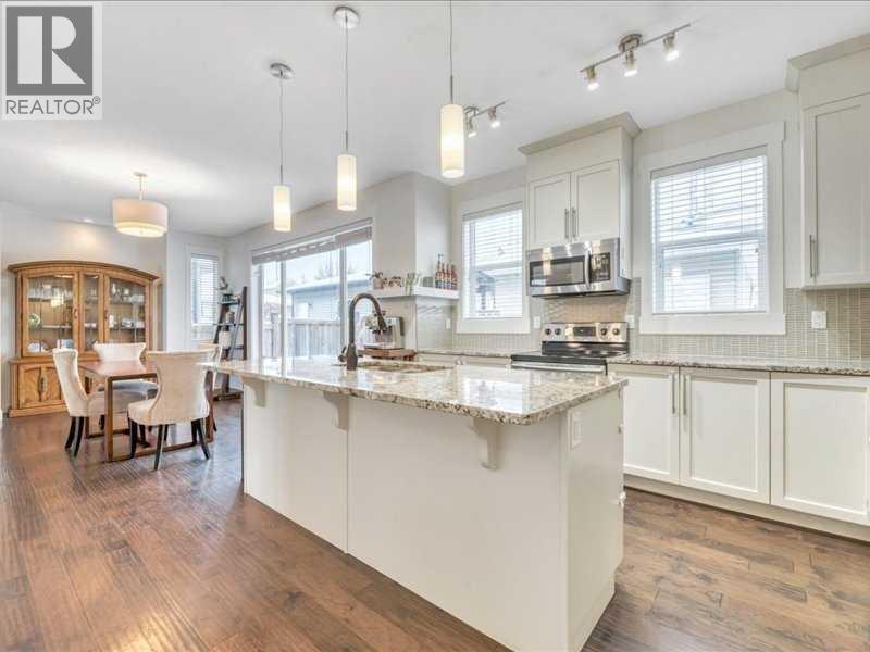 201 Rainbow Falls Glen, Chestermere, Alberta  T1X 0S6 - Photo 25 - A2302864