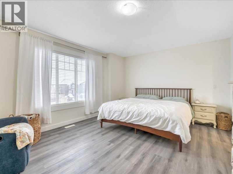 201 Rainbow Falls Glen, Chestermere, Alberta  T1X 0S6 - Photo 35 - A2302864