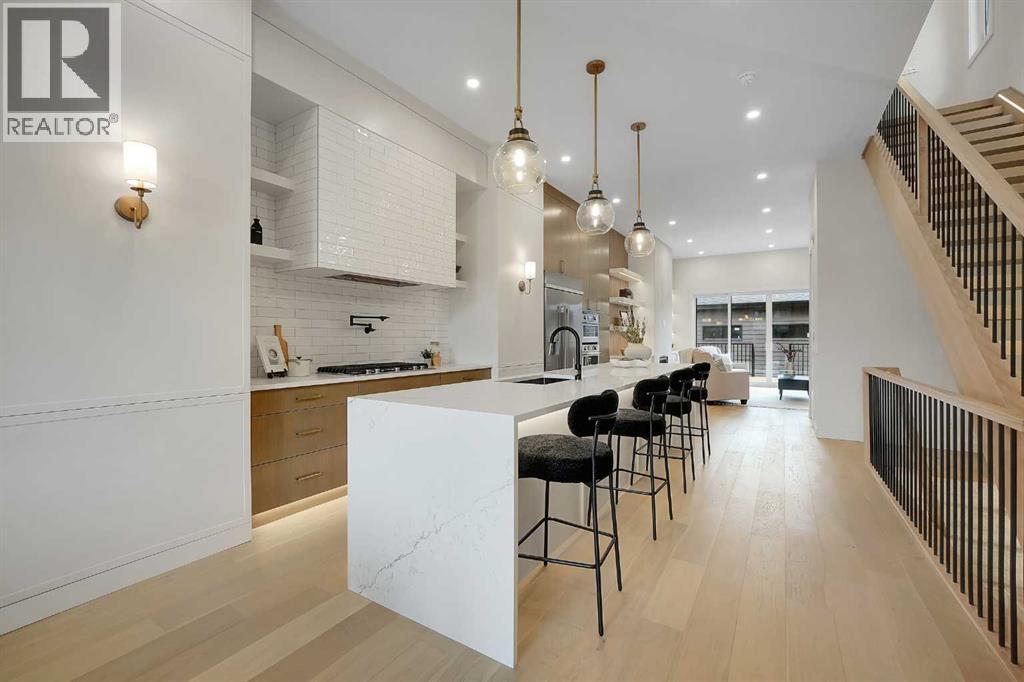 5018 21a Street Sw, Calgary, Alberta  T6T 0B3 - Photo 7 - A2301497