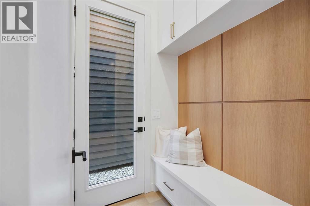 5018 21a Street Sw, Calgary, Alberta  T6T 0B3 - Photo 12 - A2301497