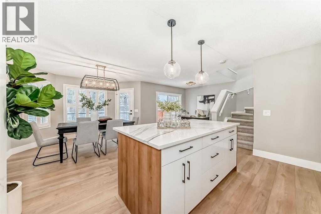 125 Lakeview Shores, Chestermere, Alberta  T1X 1H1 - Photo 6 - A2303179