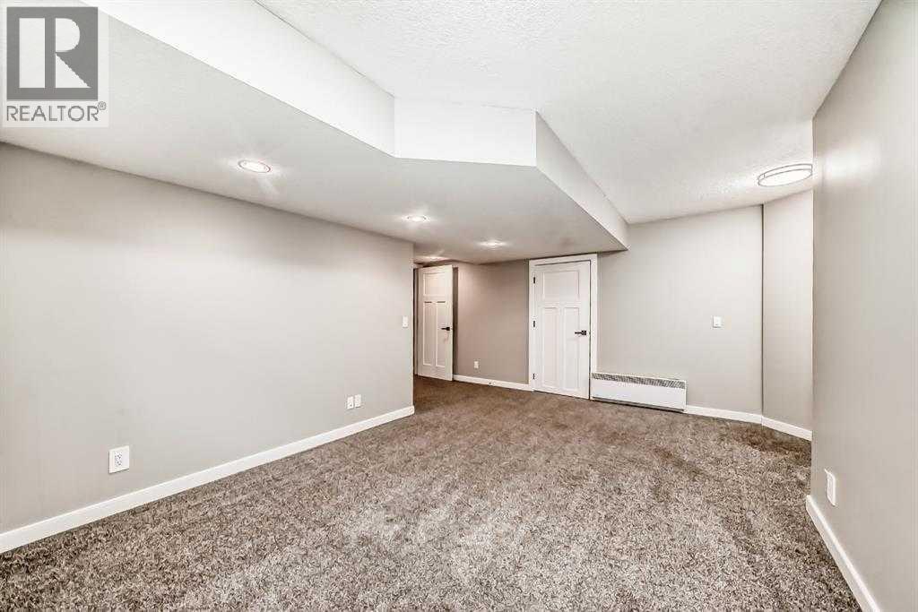 125 Lakeview Shores, Chestermere, Alberta  T1X 1H1 - Photo 40 - A2303179