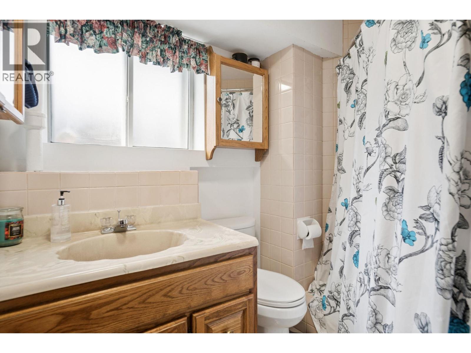 1861 E Kent Avenue North Avenue, Vancouver, British Columbia  V5P 2S9 - Photo 27 - R3113117