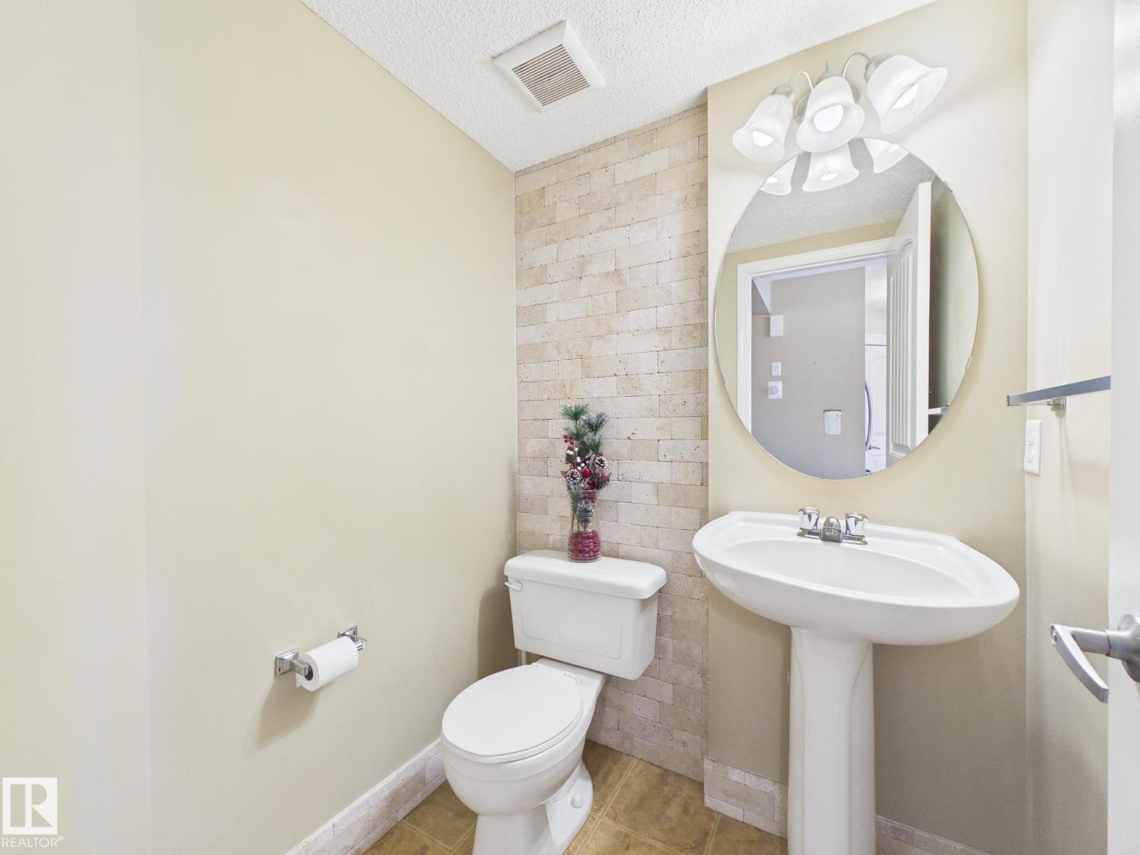 9073 Scott Cr Nw, Edmonton, Alberta  T6R 0E7 - Photo 26 - E4483128