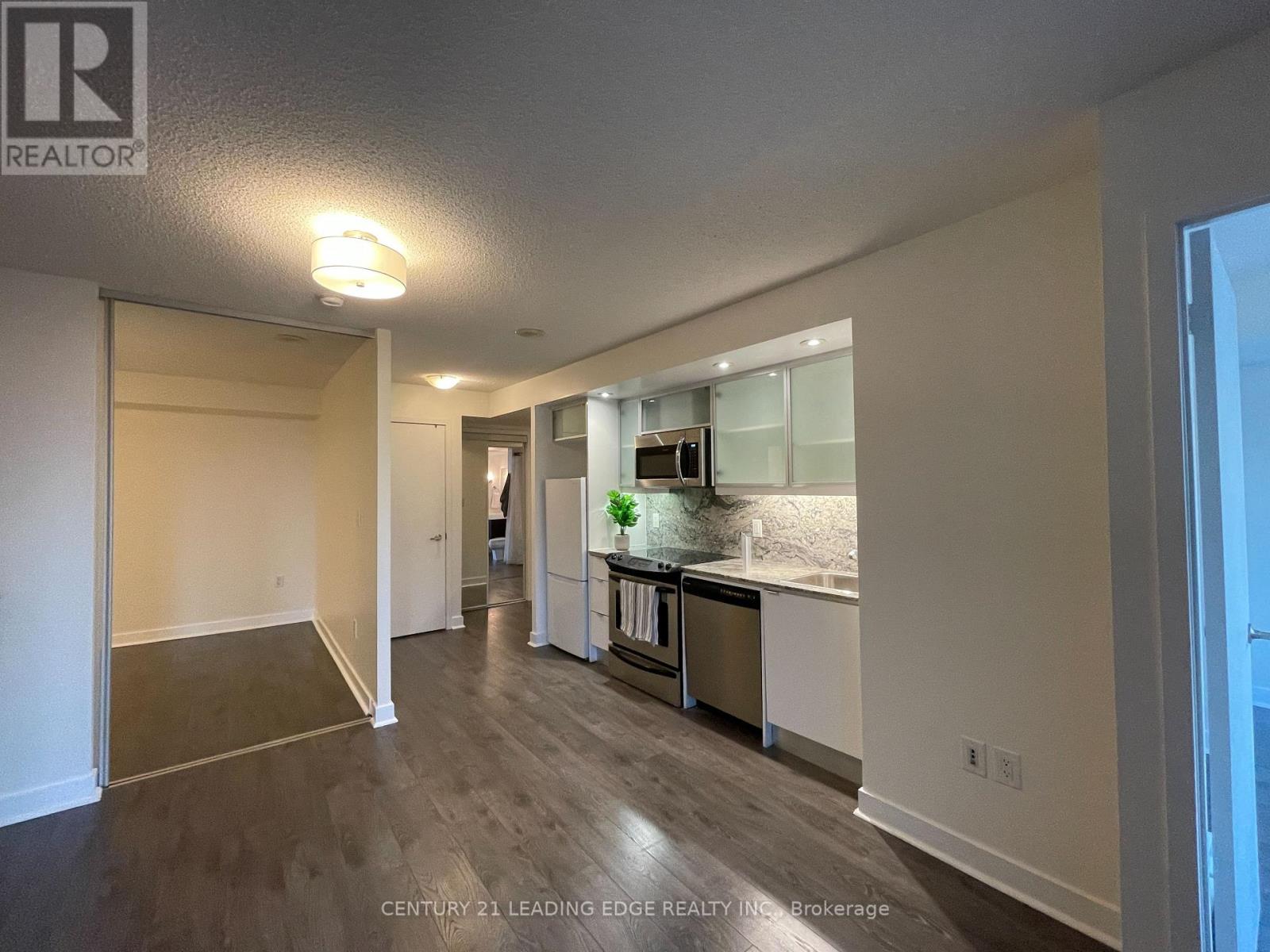 3211 - 25 Telegram Mews, Toronto, Ontario  M5V 3Z1 - Photo 10 - C13017400