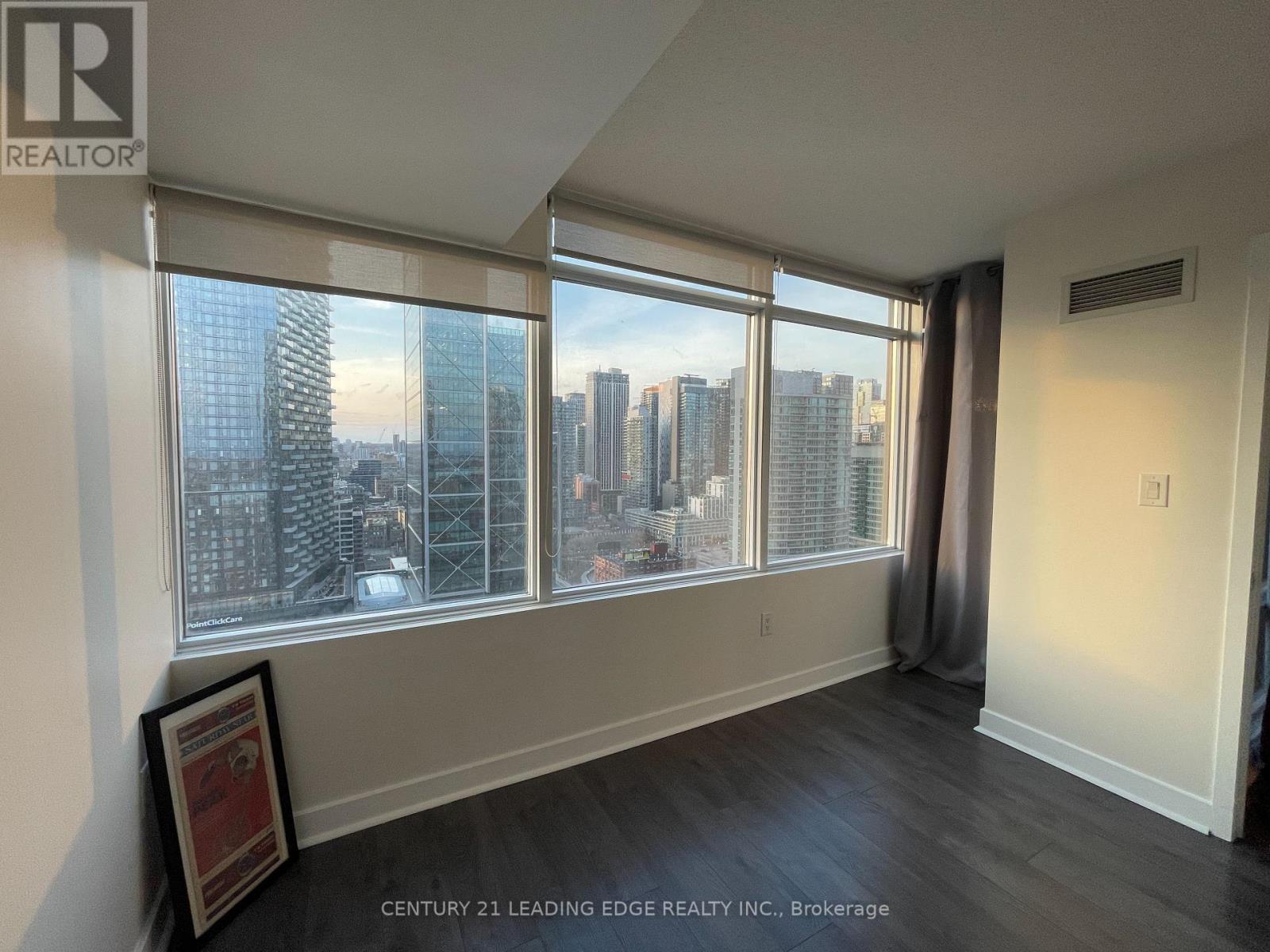 3211 - 25 Telegram Mews, Toronto, Ontario  M5V 3Z1 - Photo 8 - C13017400