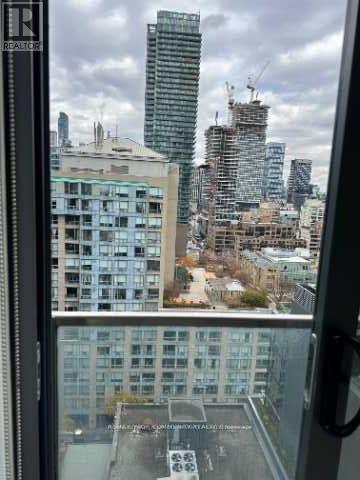 1506 - 60 Colborne Street, Toronto, Ontario  M5E 0B7 - Photo 11 - C13017406