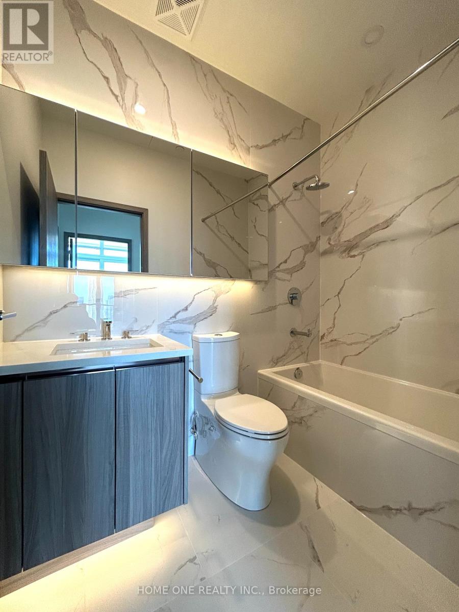 6901 - 1 Concord City Place Way, Toronto, Ontario  M5V 0X3 - Photo 11 - C13017410