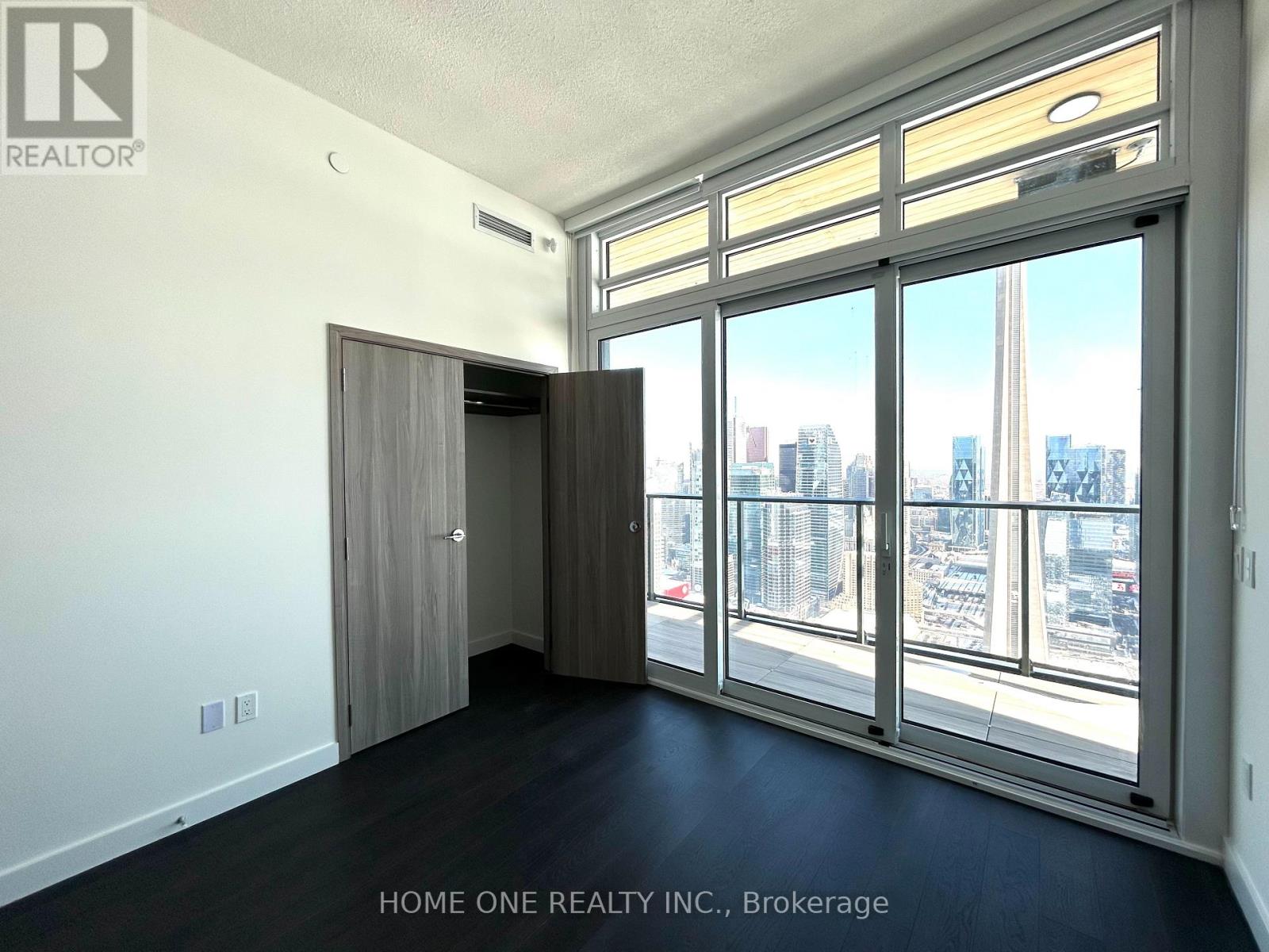 6901 - 1 Concord City Place Way, Toronto, Ontario  M5V 0X3 - Photo 6 - C13017410