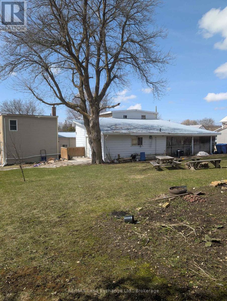 1220 Bruce Road 12 Road, South Bruce, Ontario  N0G 1W0 - Photo 9 - X12077541