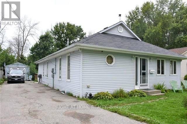 230 Bayview Avenue, Georgina, Ontario  L4P 2T2 - Photo 2 - N13017384