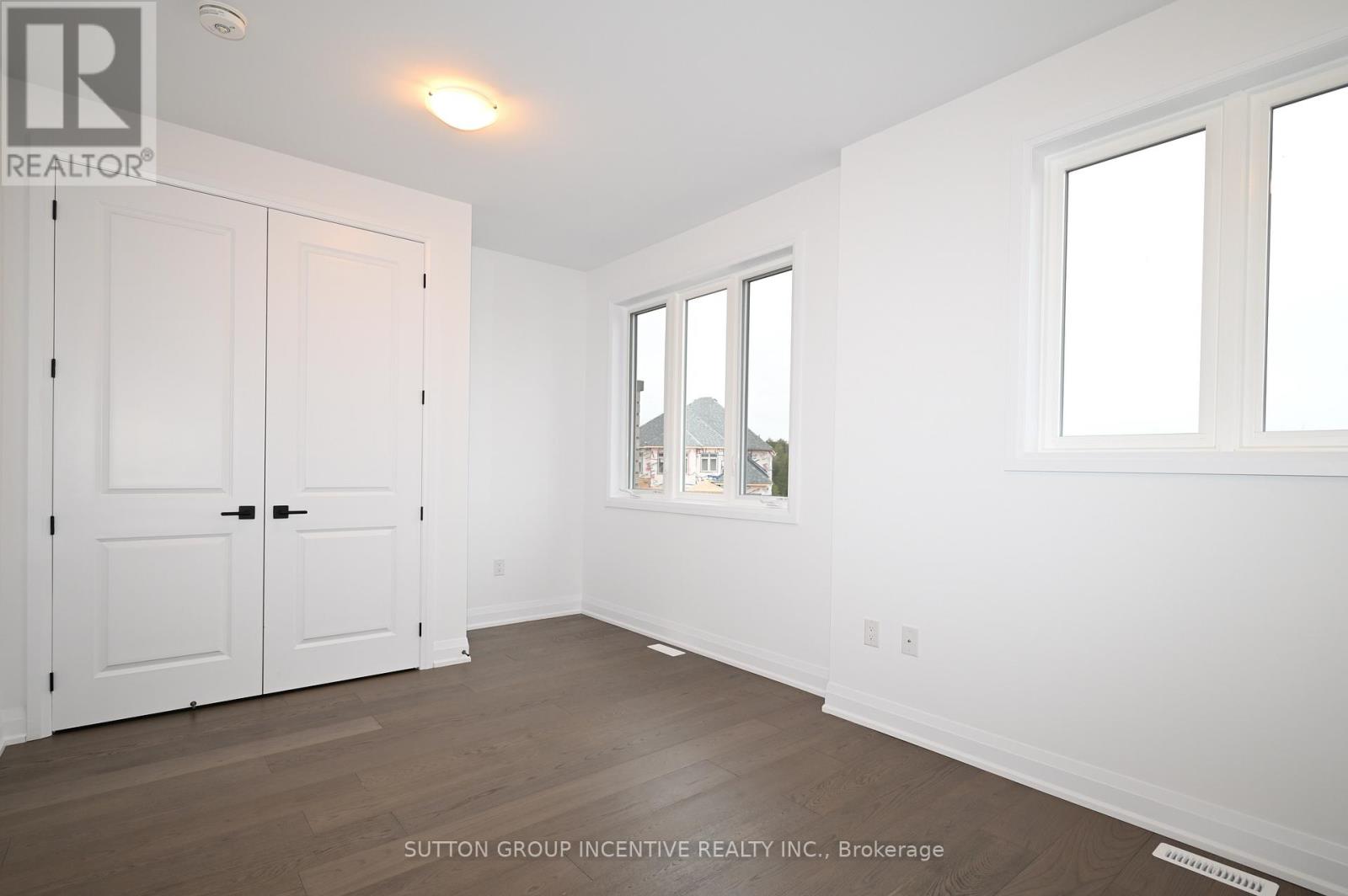 1 - 32 Winery Way, Barrie, Ontario  L9J 0Y3 - Photo 13 - S13017416