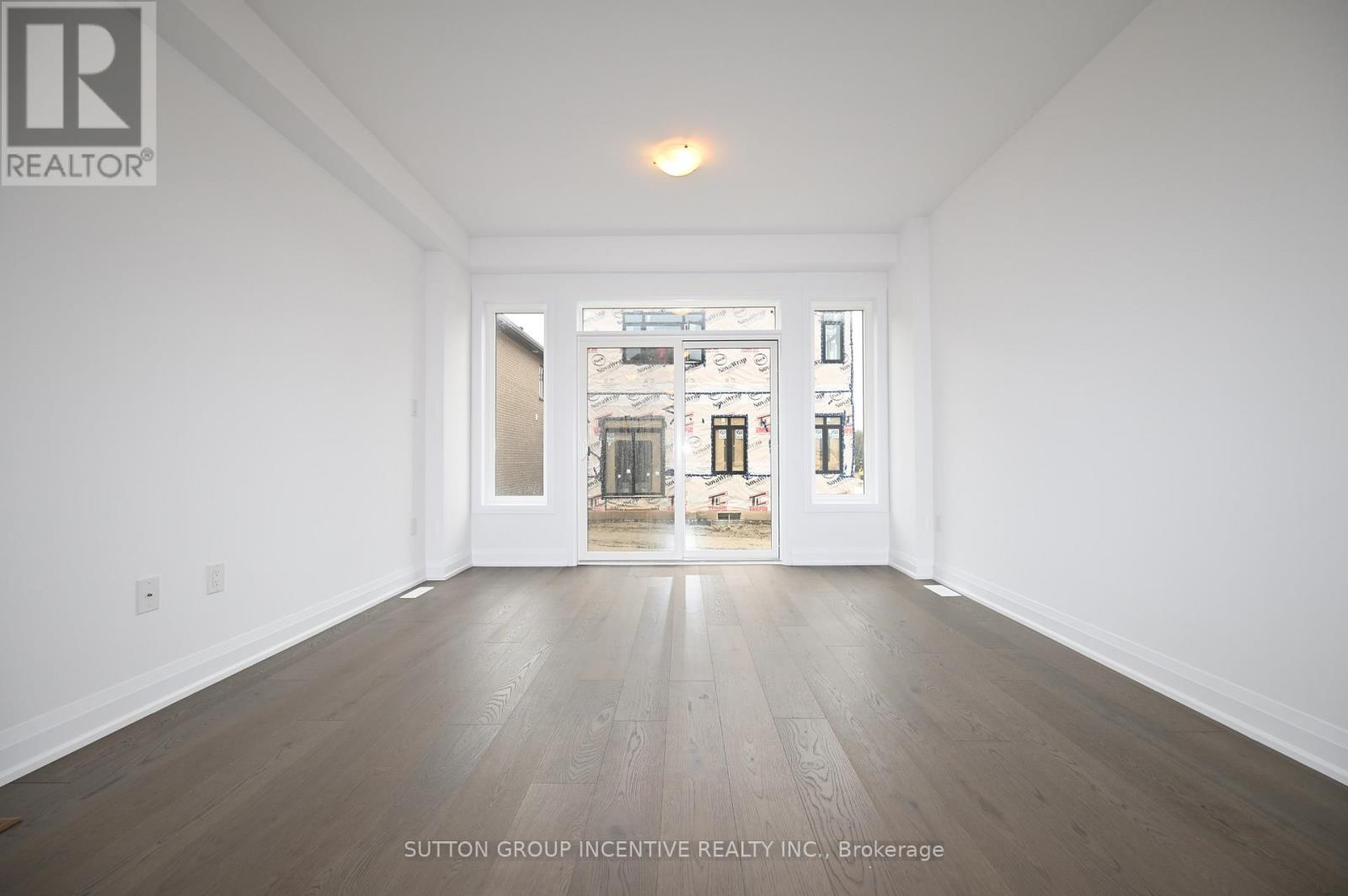 1 - 32 Winery Way, Barrie, Ontario  L9J 0Y3 - Photo 8 - S13017416