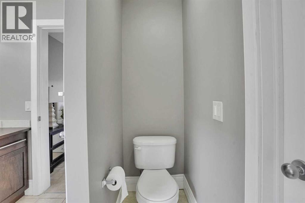 274 Everoak Drive Sw, Calgary, Alberta  T2Y 0A3 - Photo 14 - A2301929