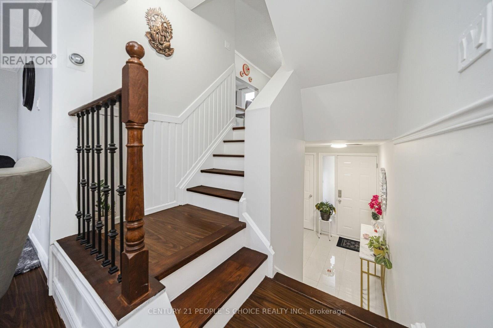 10 Eden Park Drive, Brampton, Ontario  L6T 3A5 - Photo 11 - W13017392