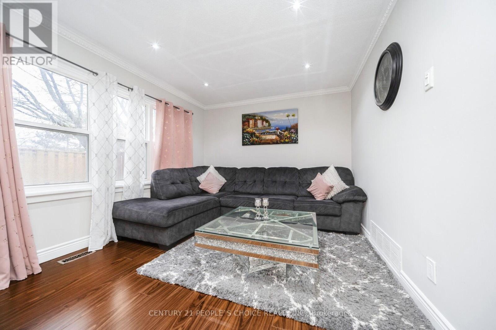 10 Eden Park Drive, Brampton, Ontario  L6T 3A5 - Photo 8 - W13017392