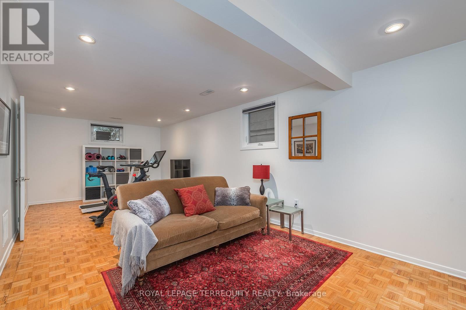 6 Earlington Avenue, Toronto, Ontario  M8X 2N5 - Photo 32 - W13017402