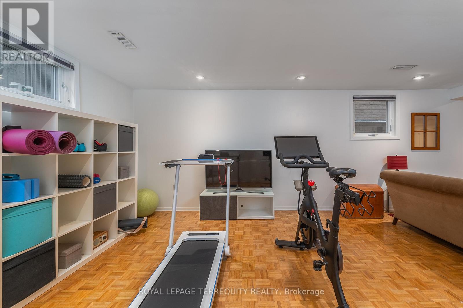 6 Earlington Avenue, Toronto, Ontario  M8X 2N5 - Photo 33 - W13017402