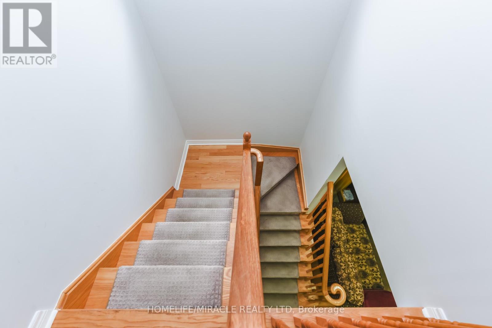 20 Gamson Crescent, Brampton, Ontario  L6R 0V8 - Photo 18 - W13011394