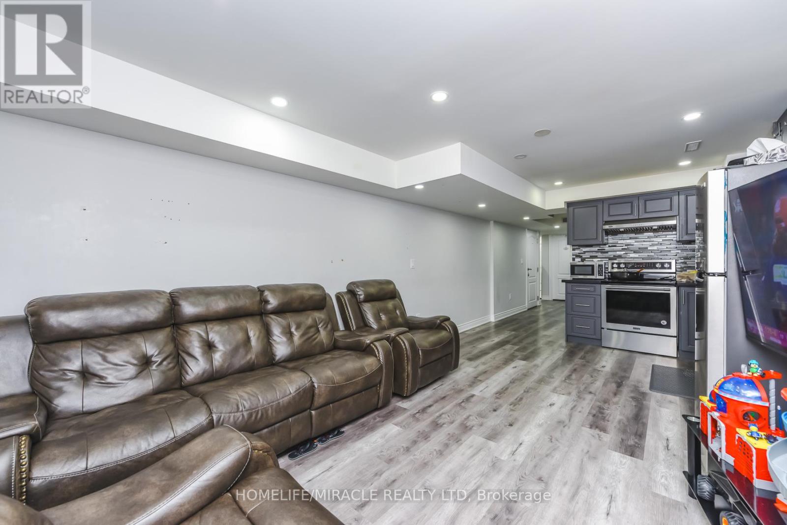 20 Gamson Crescent, Brampton, Ontario  L6R 0V8 - Photo 36 - W13011394