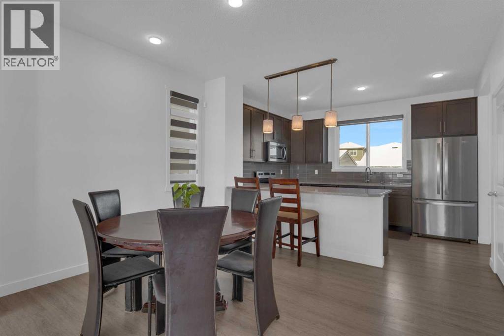 352 Belmont Avenue Sw, Calgary, Alberta  T2X 4H8 - Photo 5 - A2298912