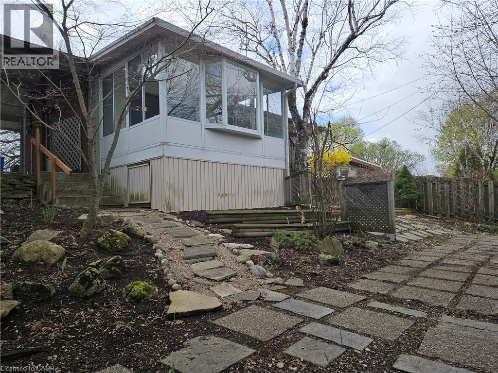 22 Westaway Place, Hamilton, Ontario  L9C 2G1 - Photo 24 - 40820007