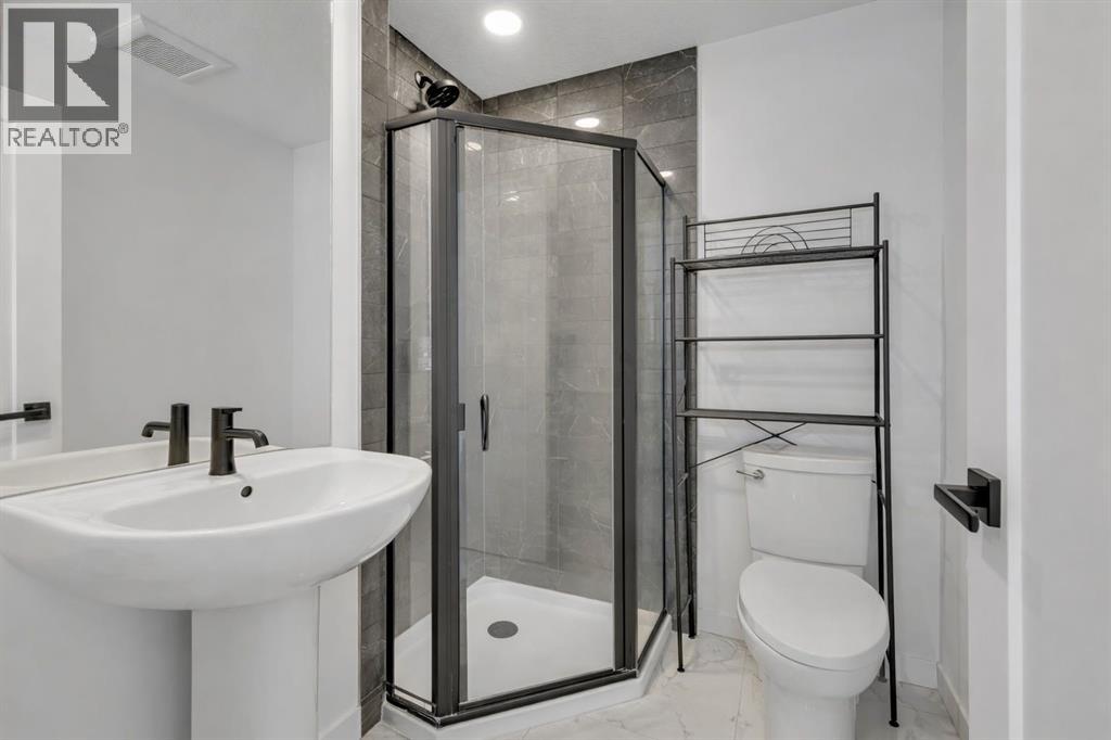 171 Greenbriar Place Nw, Calgary, Alberta  T3B 6J3 - Photo 13 - A2299960