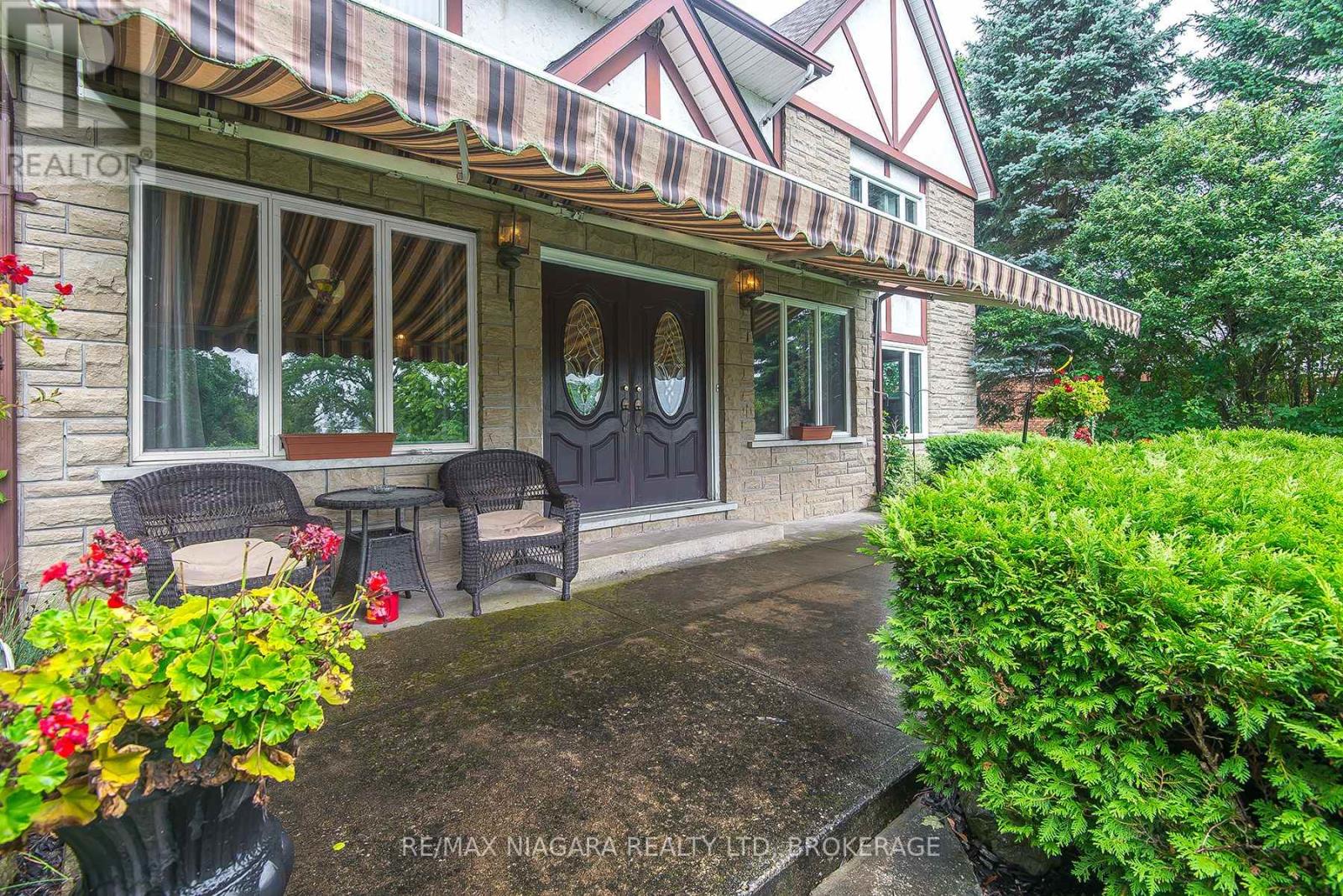 140 Lakeshore Road, Fort Erie, Ontario  L2A 1B2 - Photo 24 - X11995455