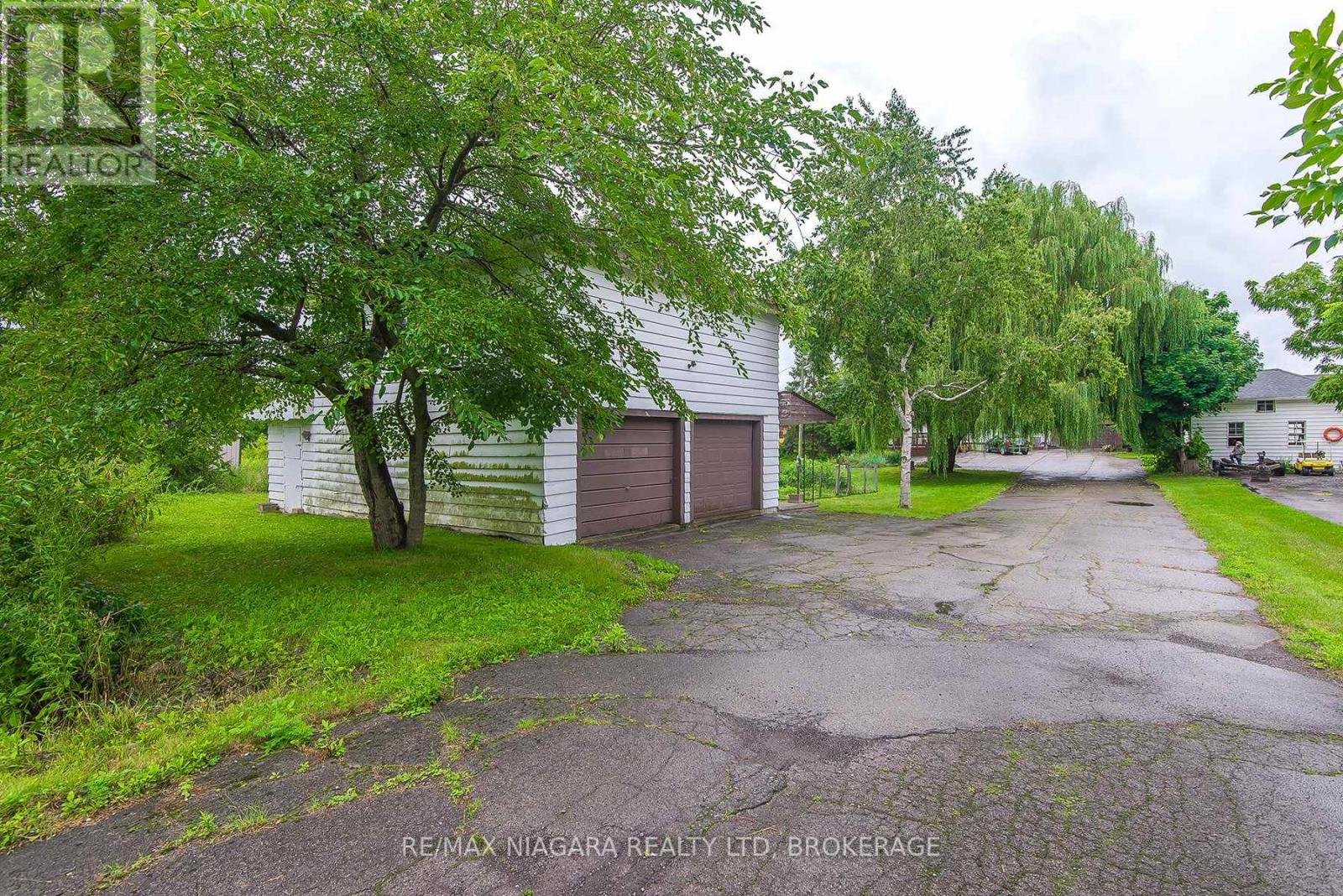 140 Lakeshore Road, Fort Erie, Ontario  L2A 1B2 - Photo 27 - X11995455