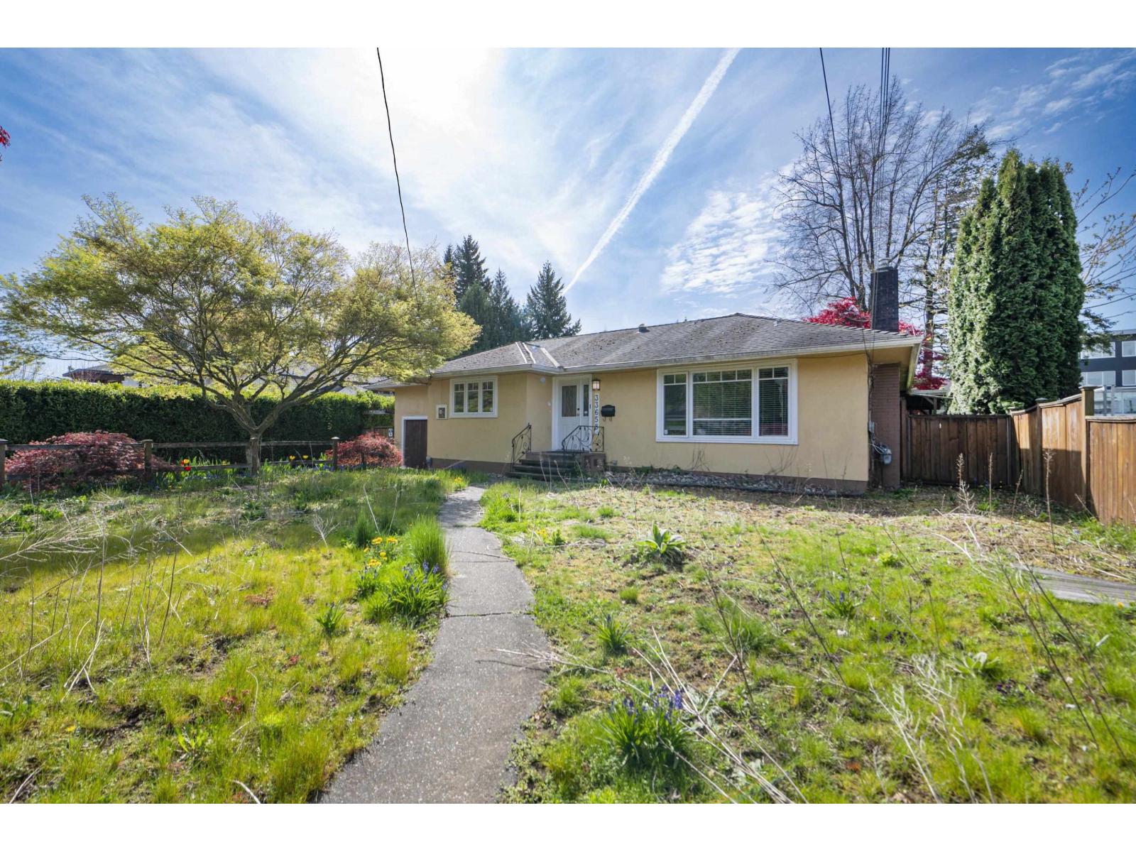 33658 Lincoln Road, Abbotsford, British Columbia  V2S 1R9 - Photo 2 - R3111238