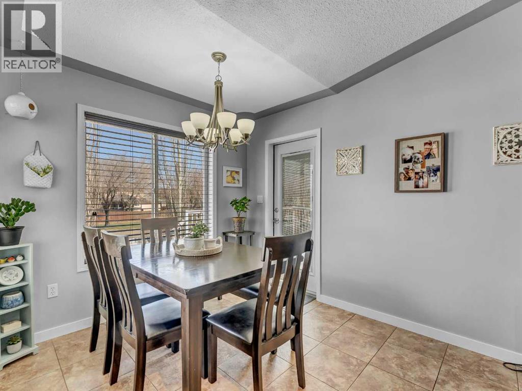 32 Spruce Close Se, Medicine Hat, Alberta  T1A 7E4 - Photo 12 - A2298951