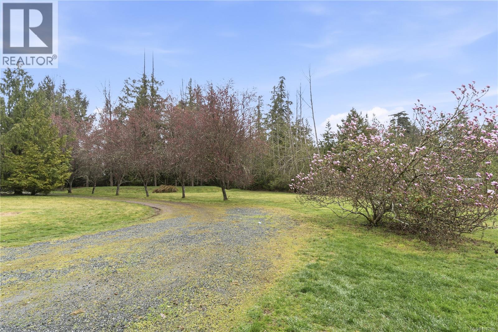 4080 Island Hwy, Qualicum Beach, British Columbia  V9K 2B1 - Photo 24 - 1032396