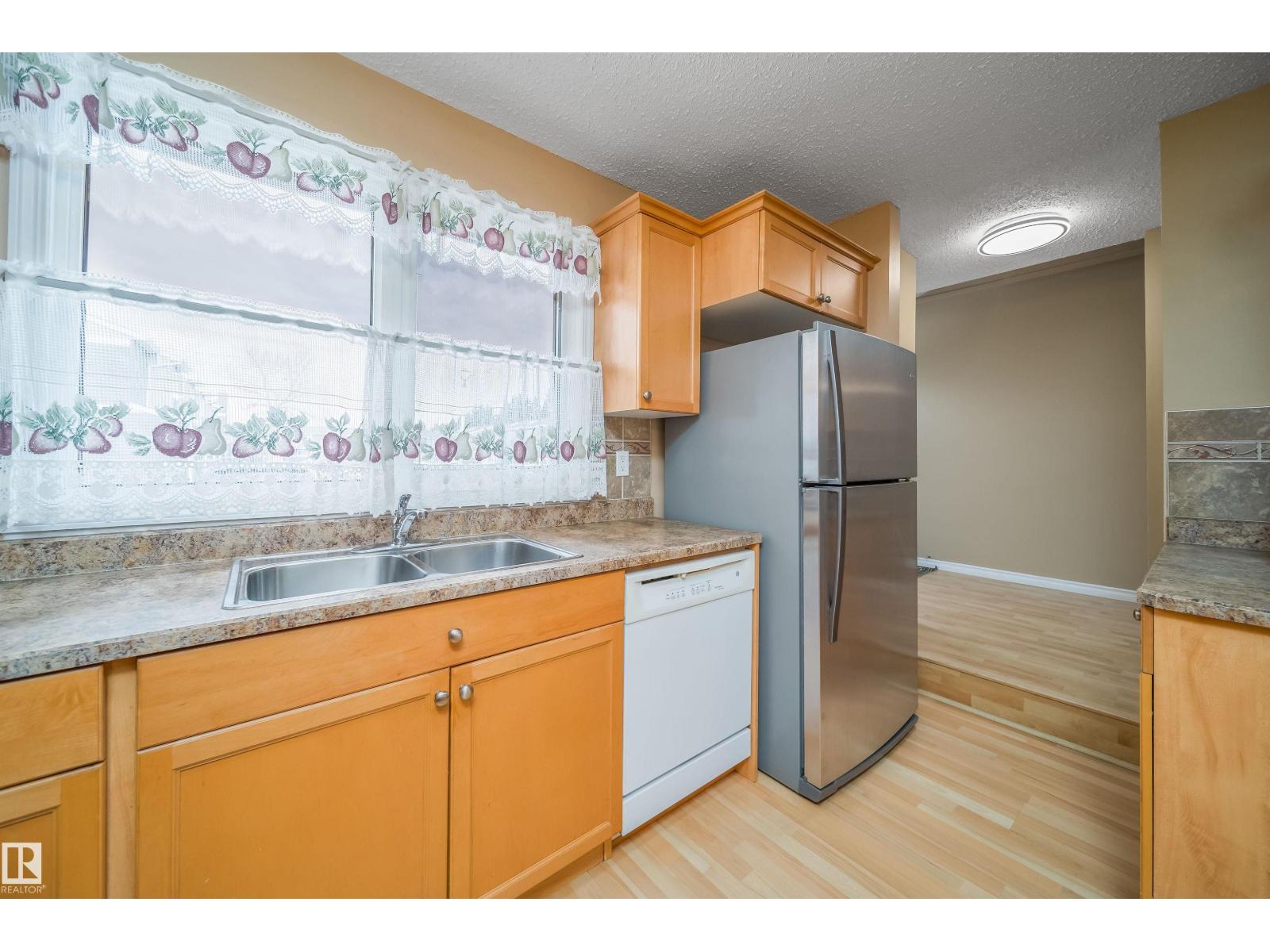 #18 3115 119 St Nw, Edmonton, Alberta  T6J 5N5 - Photo 8 - E4483132