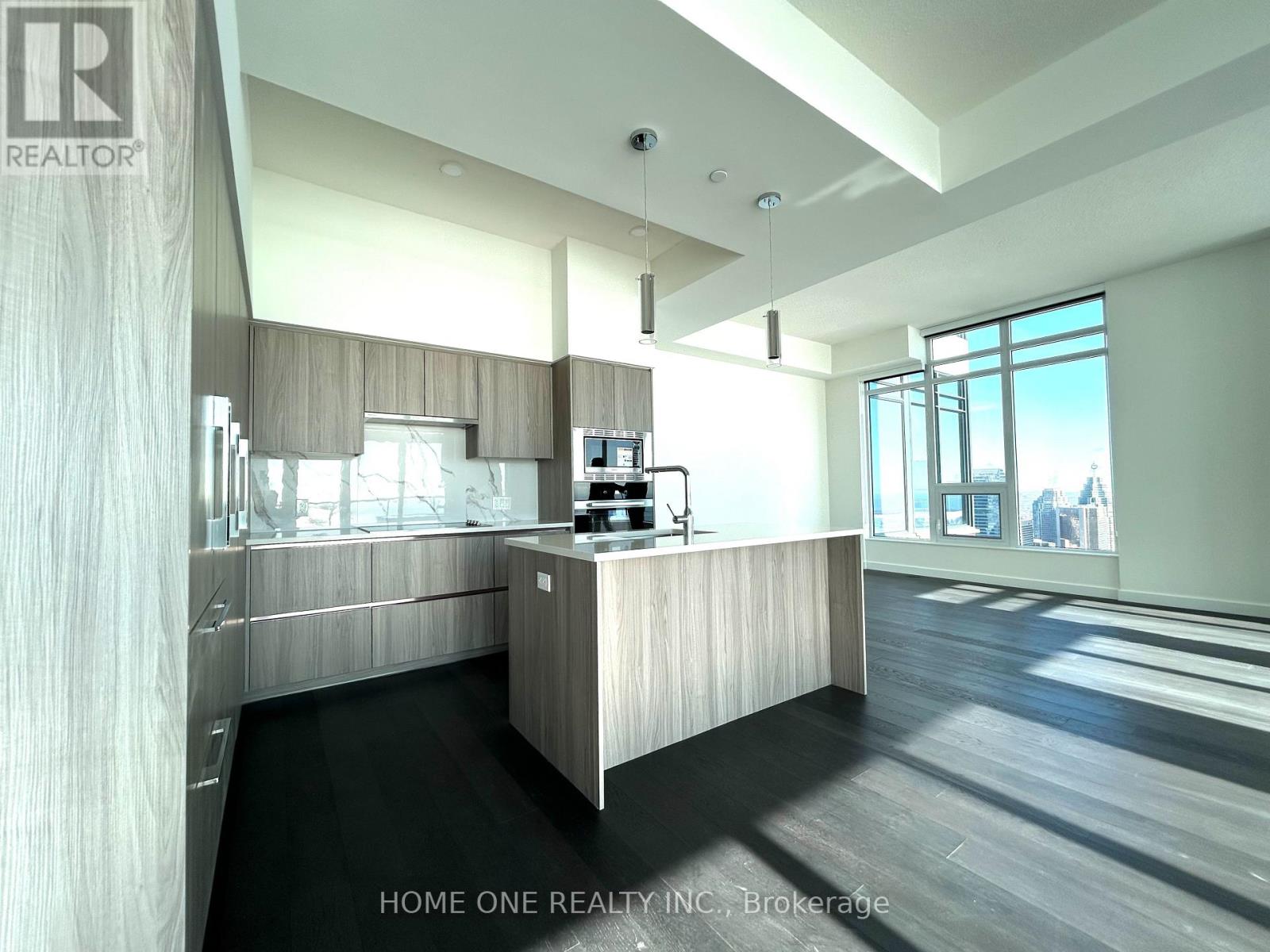 8005 - 3 Concord City Place Way, Toronto, Ontario  M5V 0X4 - Photo 5 - C13017418