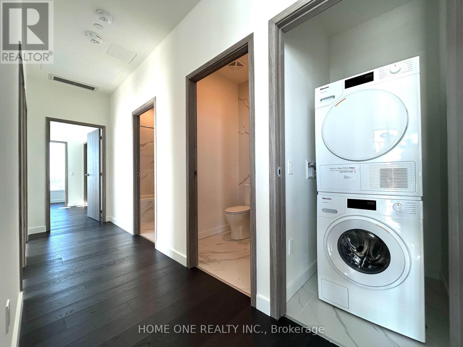 8005 - 3 Concord City Place Way, Toronto, Ontario  M5V 0X4 - Photo 7 - C13017418