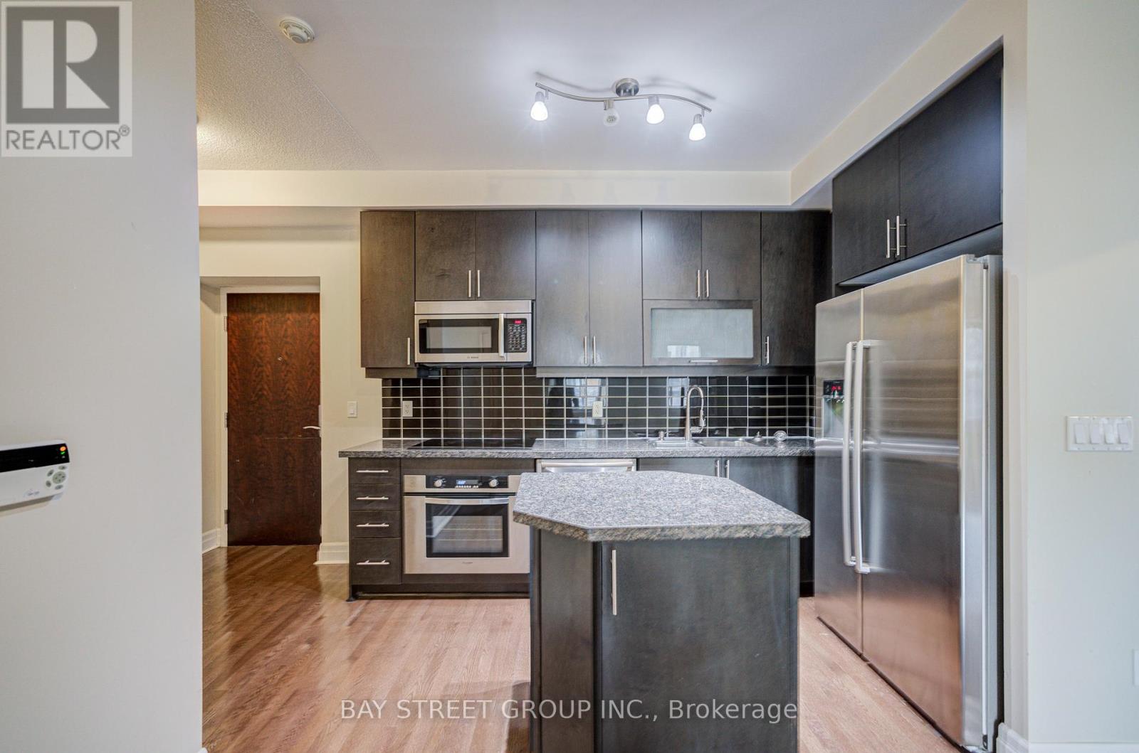 1604 - 35 Balmuto Street, Toronto, Ontario  M4Y 0A3 - Photo 13 - C13017434