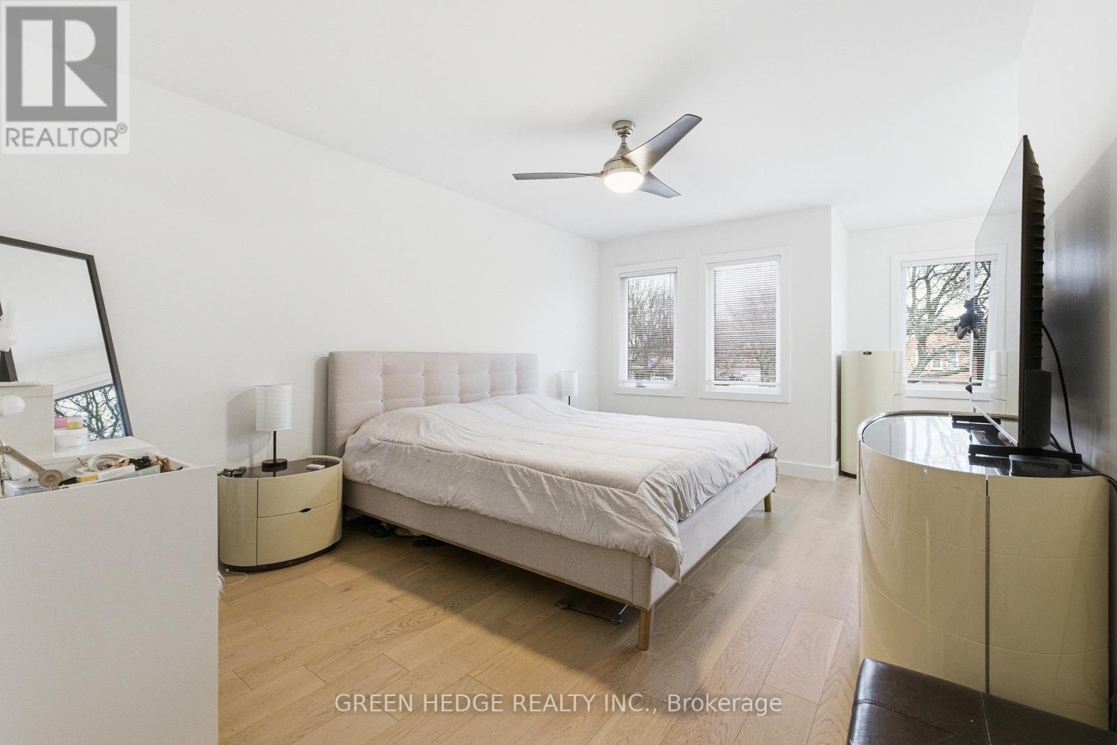 33 Dagwell Crescent, Ajax, Ontario  L1T 3M8 - Photo 22 - E13017436